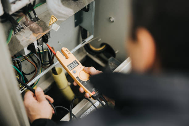 Best Local Electrician Companies  in Meadow Vale, KY